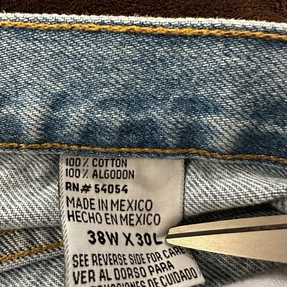 Vintage 90s Bugle Boy Jeans Size 38x30 705 Light Wash Denim Straight Leg.
